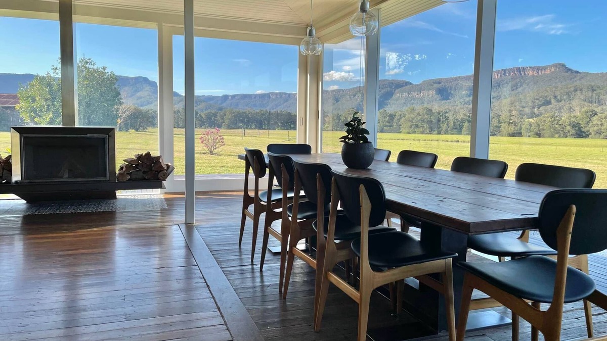 Barrengarry House | Nalya Kangaroo Valley - Stunning house & views