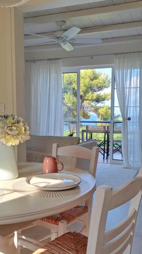 Paralia House | Nama Beach House