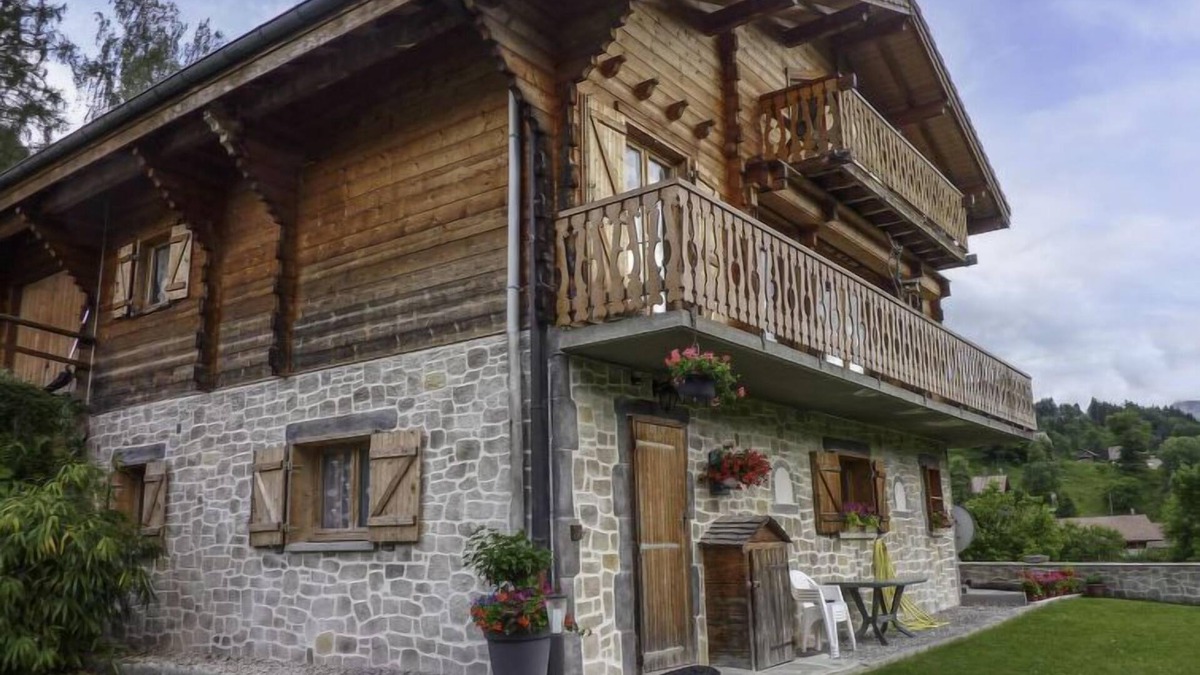 Les Villards-sur-Thones Apartment | Namasté by Interhome