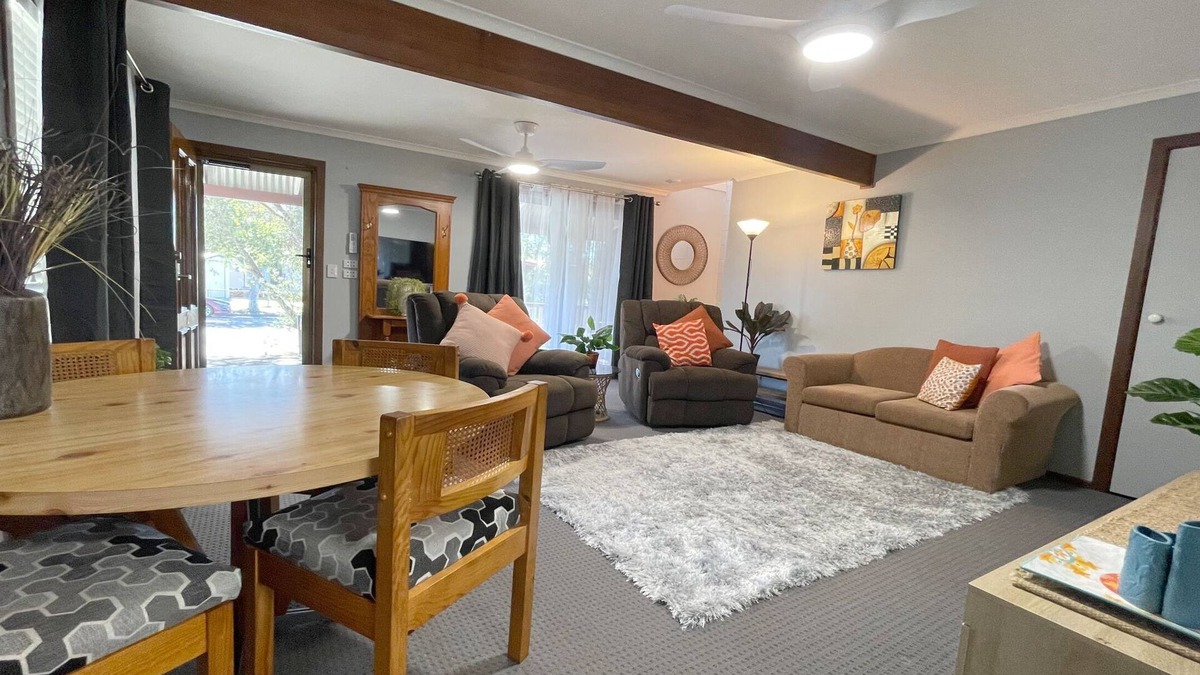 Caboolture House | "namaste" is a Charming, Comfortable 2 Bedroom Holiday Home
