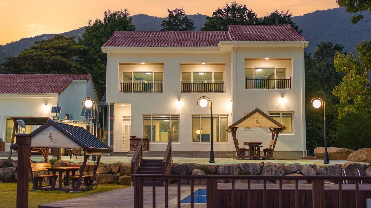 Namhae House | Namhae Familyae Pension