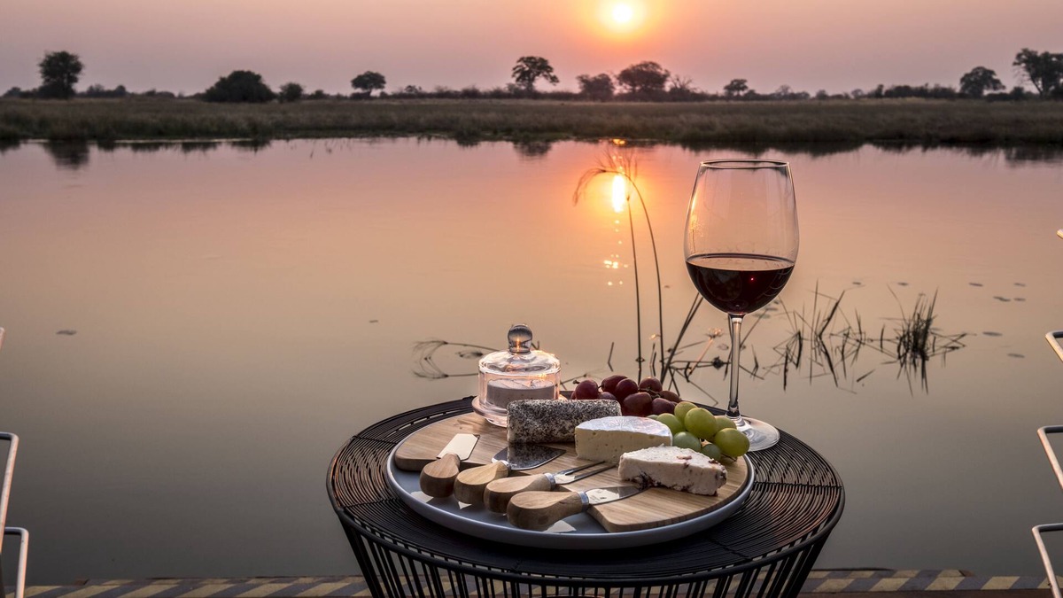 Kongola Villa | Namushasha River Villa