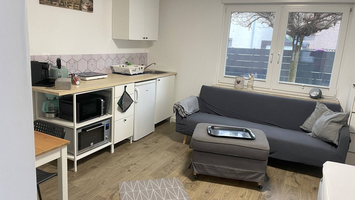 Rhein-Erft-Kreis District Apartment | Nancy-1 room vacation apartment