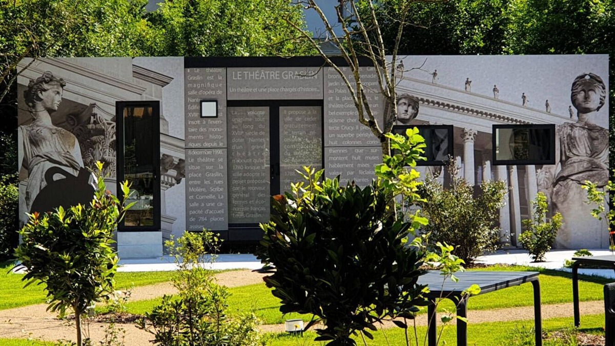 Joneliere - Universite House | Nantes Camping***** - 4-room Carrousel Premium Cottage for 6 people