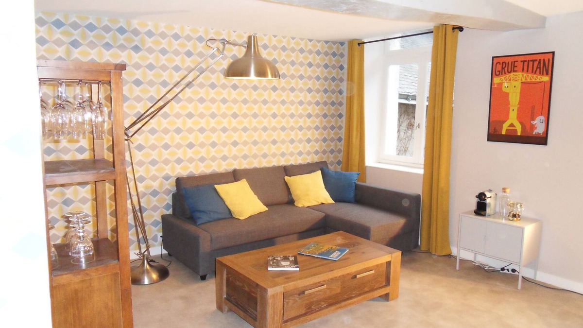 Decre-Cathedrale Apartment | Nantes furnished rentals at the foot of the Cathedral