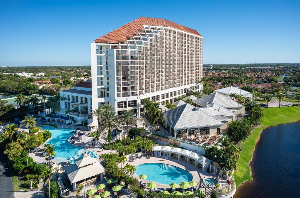 Pelican Bay Resort | Naples Grande Beach Resort