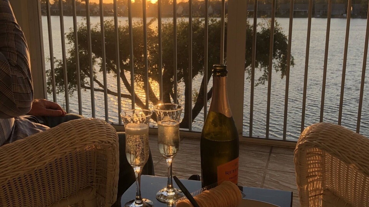 Crown Pointe Condo | Naples Lakeside Condo