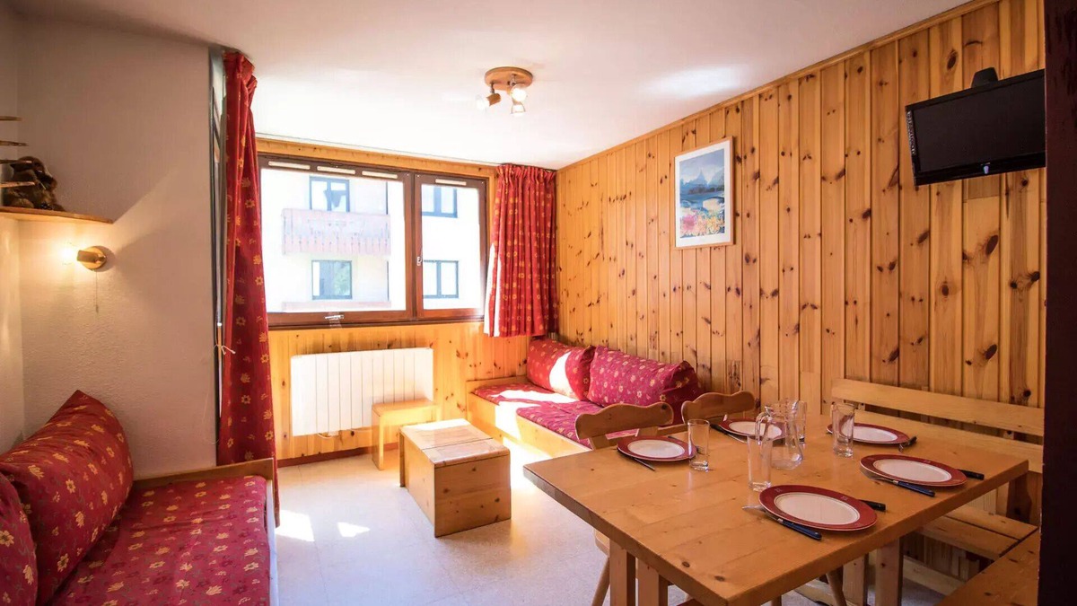 Val Cenis Apartment | Napoleon Quarter Residence - 2 Rooms for 5 People