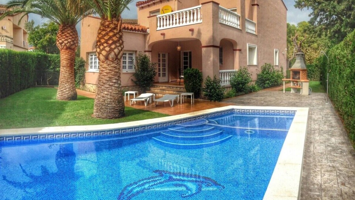 Miami Platja Villa | NAPOLEON Villa piscina privada, BBQ, Wifi gratis