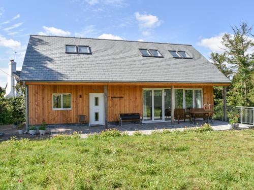 Rosevine House | Narracott Down