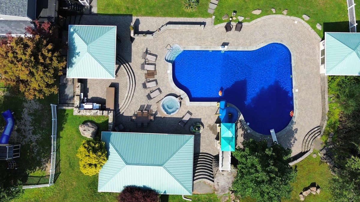 Narrowsburg House | Narrowsburg Lake House Estate