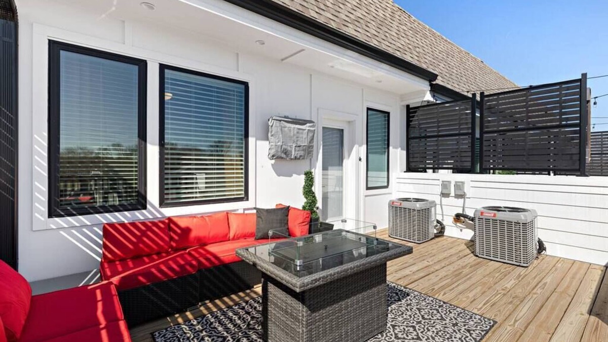 North Nashville House | NASHVEGAS CASINO★ROOFDECK & GAME RM★10min→BROADWAY