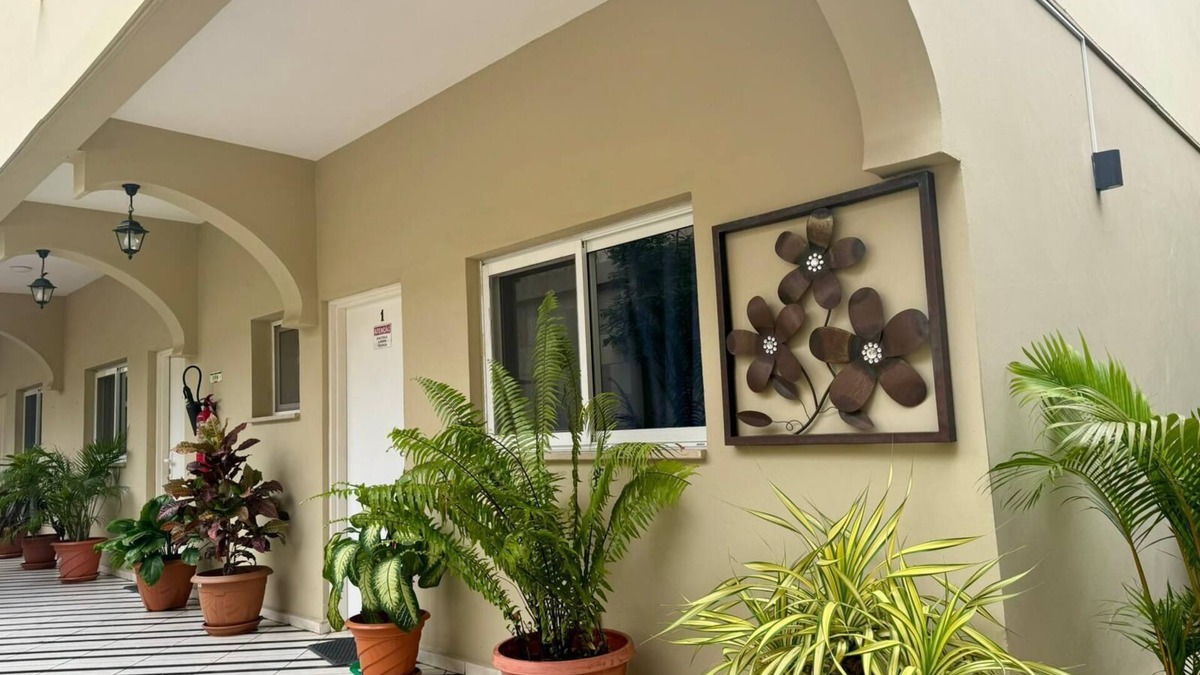 Luanda House | Natalia Guest House
