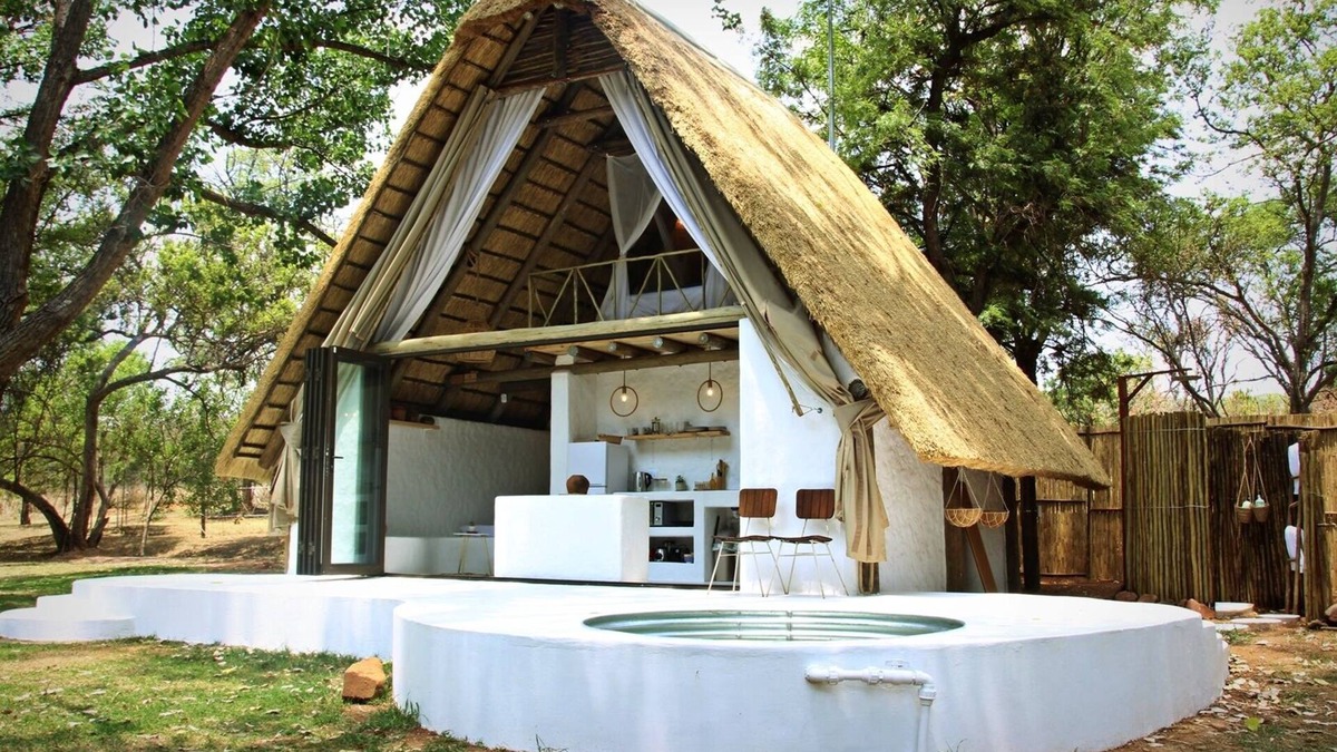 Mookgopong House | Natural Hot Spring bungalow in Limpopo