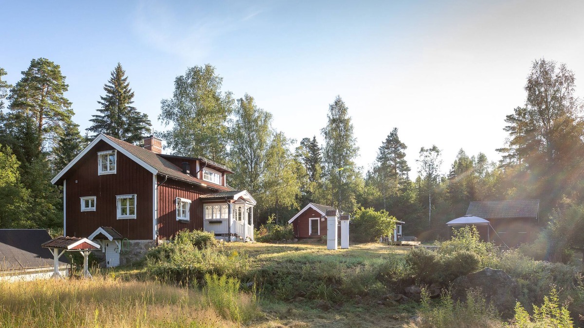 Osterfarnebo Cabin | Natural idyll by the national park - wooden house with fireplace, sauna, secluded location + lots of space