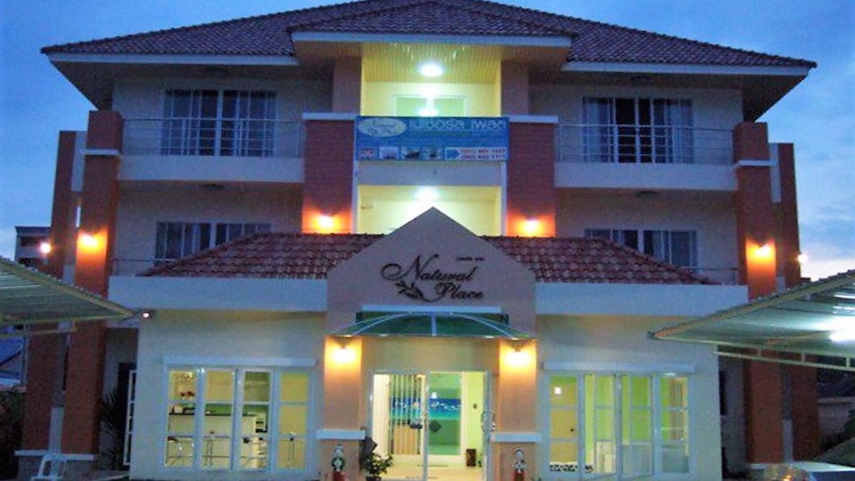 Si Racha House | Natural Place