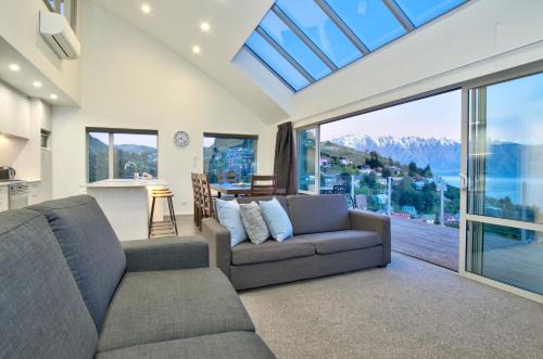 Fernhill Apartment | Natural Vistas