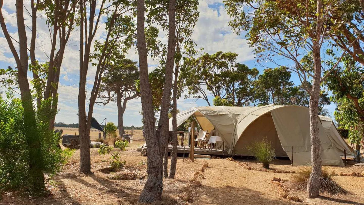Yallingup Siding Cabin | Nature is served on a silver platter !
