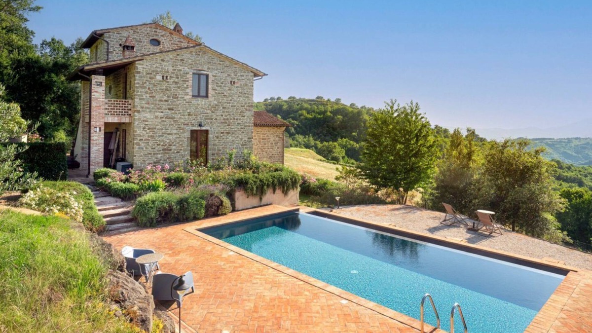 Fratticiola Selvatica Apartment | Nature's Haven Vigne Apartment in Renovated Farmhouse with Pool