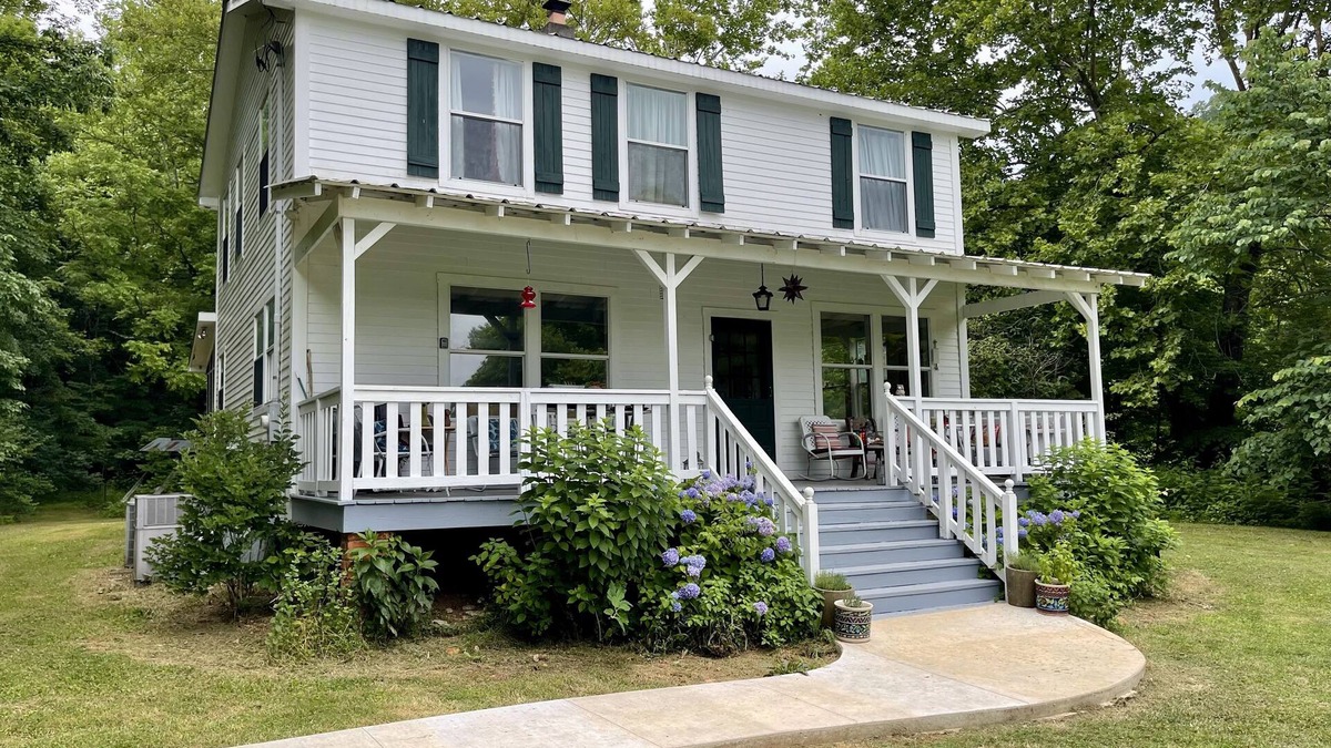 Olivehill Other | Nature Lovers Family Friendly Farmhouse near Pickwick Lake