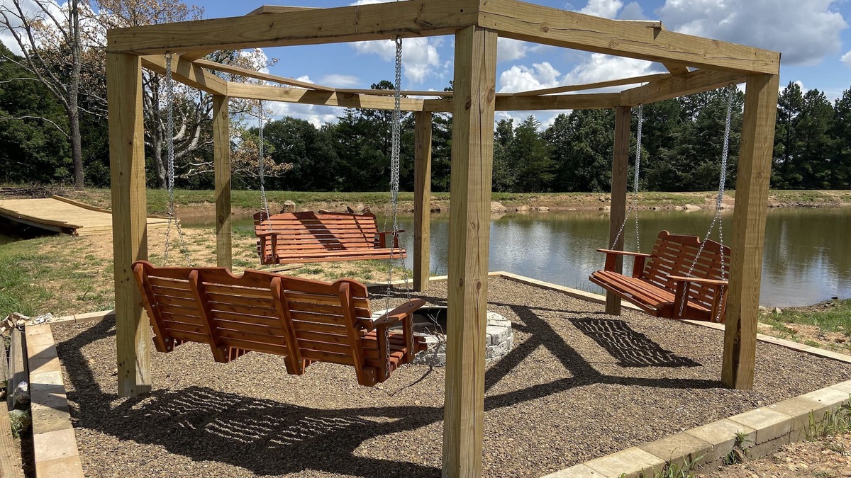 Winslow House | Nature & More! 160 Acres, Trails, Pond, Sleeps 12+