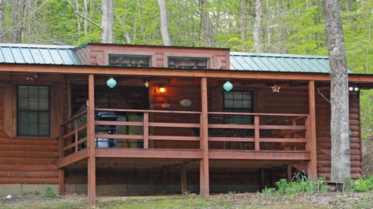 South Bloomingville Cabin | Nature Retreat
