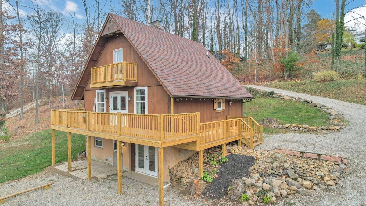 Nashport House | Nature's Nook near Dillon Lake