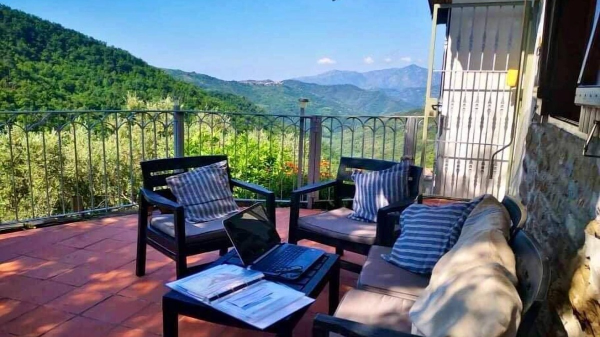 Berzi Cottage | Nature's Rustico - Quiet Location - Picturesque