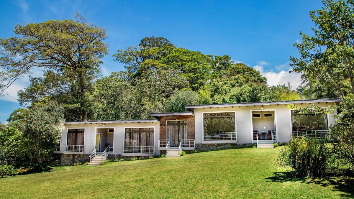 Monteverde House | Nature, Spacious Property, Complete Privacy, 3km away from Monteverde Reserve