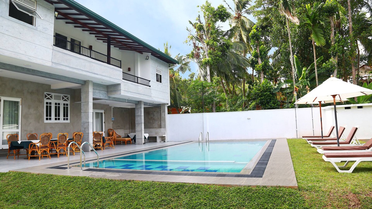 Ambalangoda Villa | Nature Villa 6BR Holiday Home with Pool
