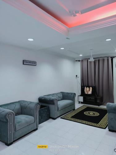 Kampung Sungai Layar House | NAURAH HOMESTAY