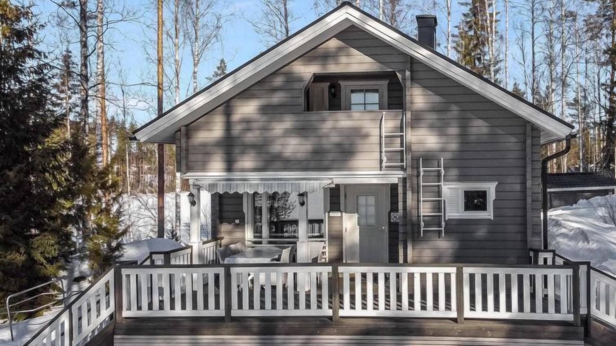 Rautalampi House | Naurisniemi by Interhome