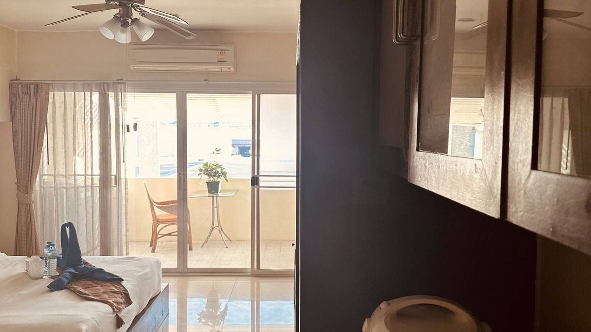 Khlong Nung Hotel | Navanakorn Aomsin Hotel near Big C Super