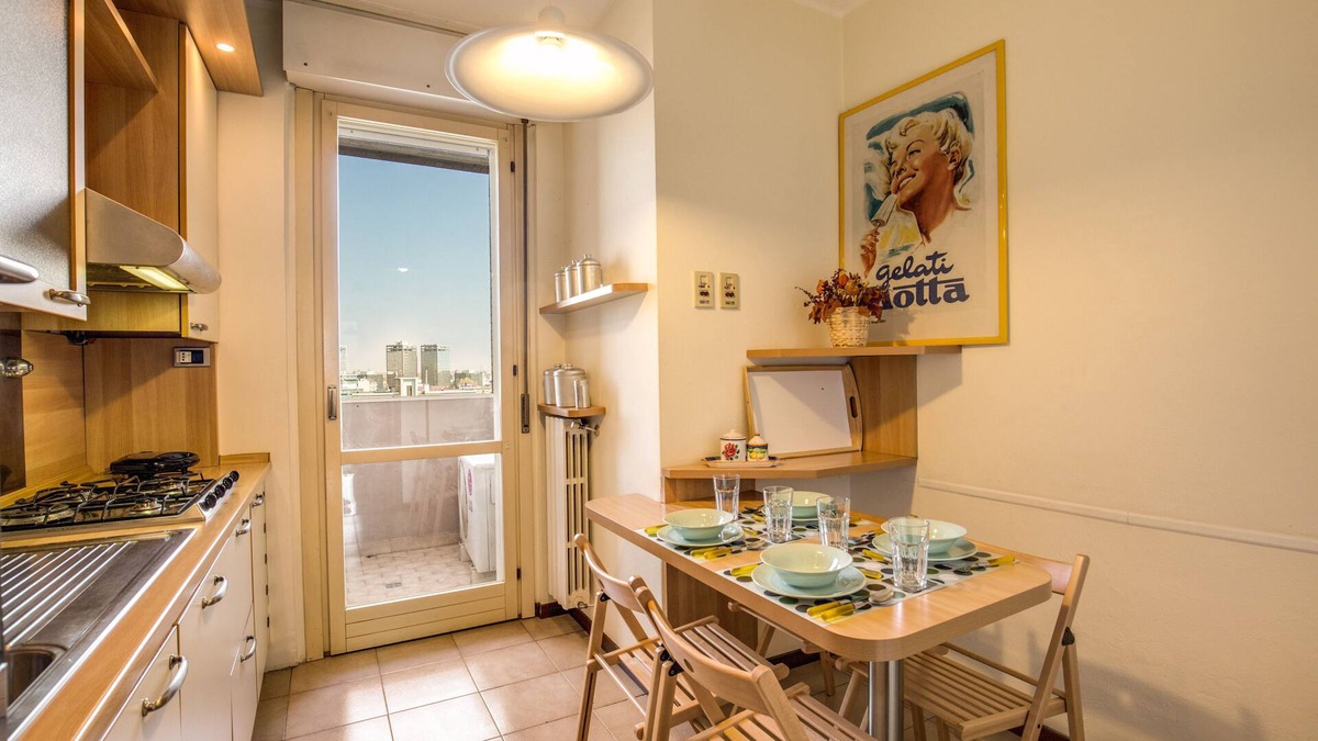 Lorenteggio House | Naviglio Grande Apartment 2 bathrooms 2 bedrooms