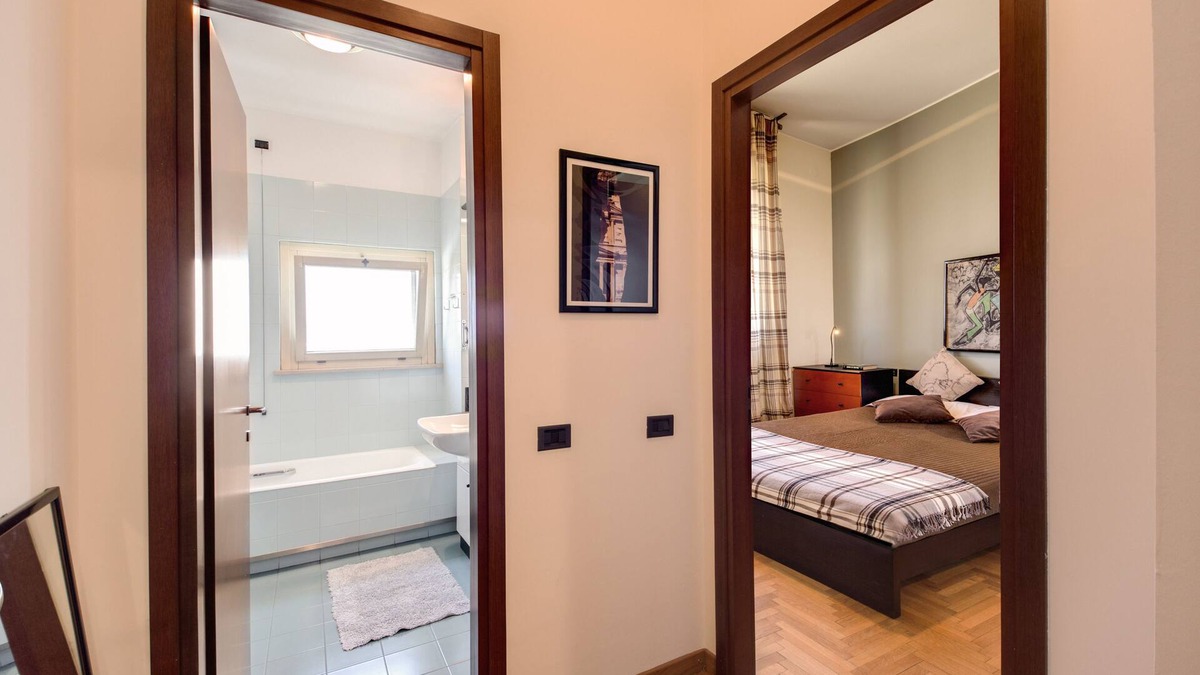 Lorenteggio House | Naviglio Grande Double Apartment
