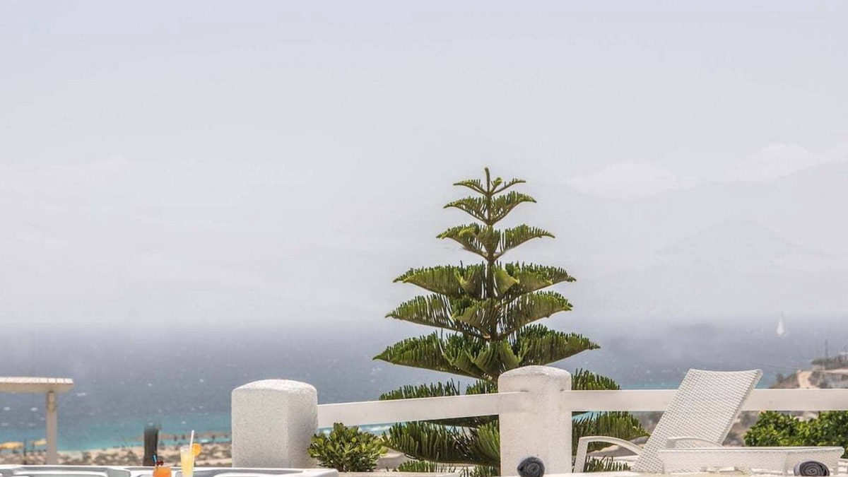 Agios Prokopios Villa | Naxos Relaxing Villa with jacuzzi for 6