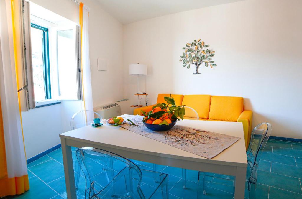 Pontone Apartment | Ncopp' a' Scalinatella