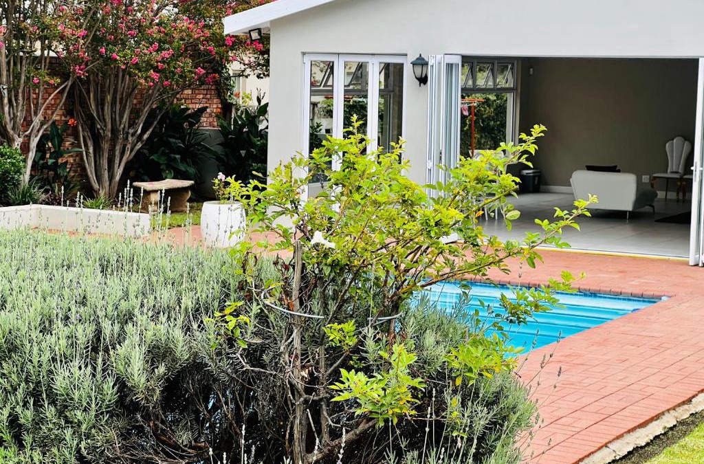 Komani Bed & Breakfast | Ndaba Golf Lodge & Hello Beautiful Day Spa
