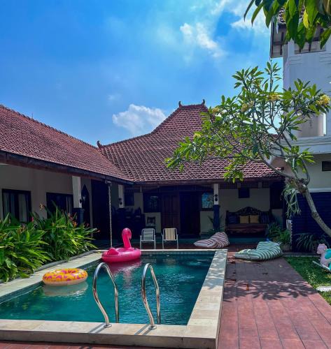 Solo City Centre Bed & Breakfast | Ndalem Srigading Villa Solo