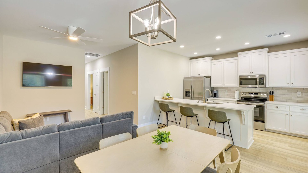Millbrook House | Near 17 Springs Sports Complex: Millbrook Duplex!