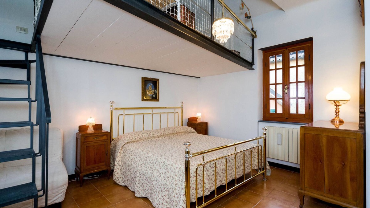 Carro House | Near 5 lands large independent house on the hills valley view balcony