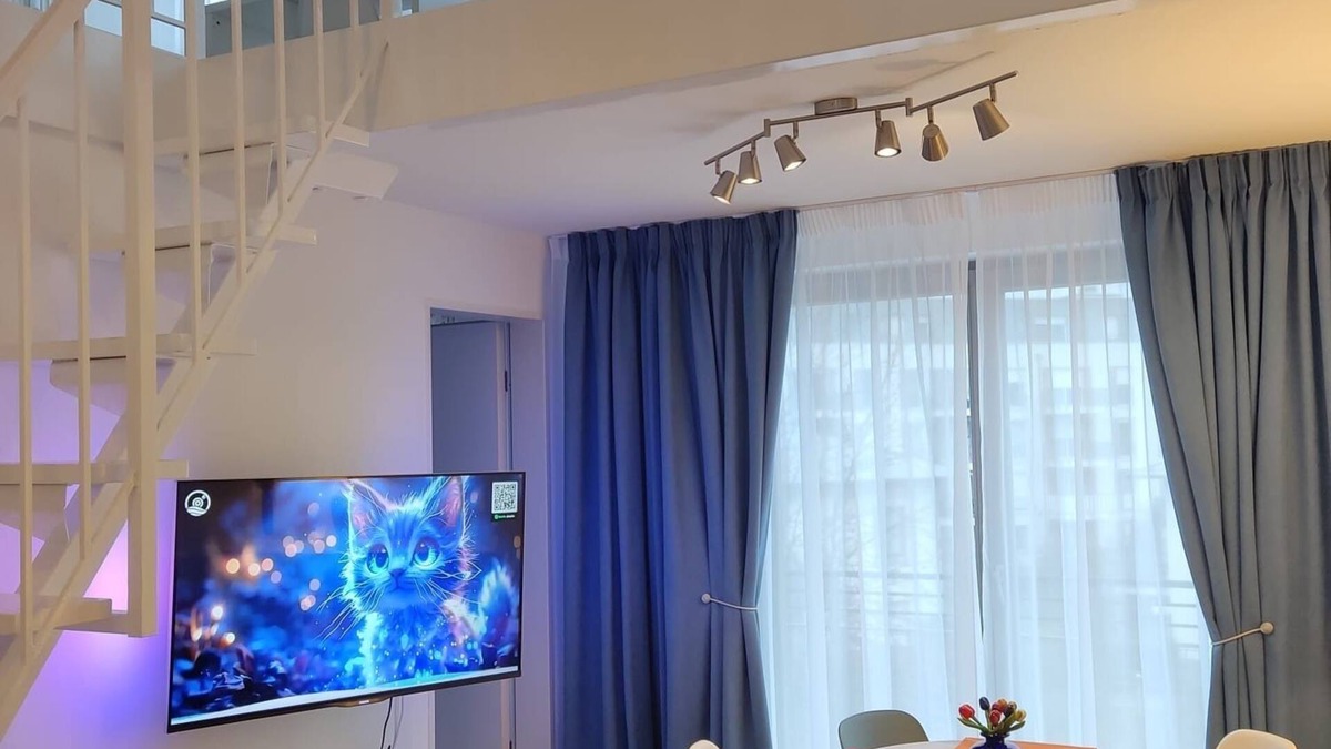 Schoenefeld Apartment | Near Airport BER/Adlershof Maisonette Schönefeld for 5 persons/3 beds