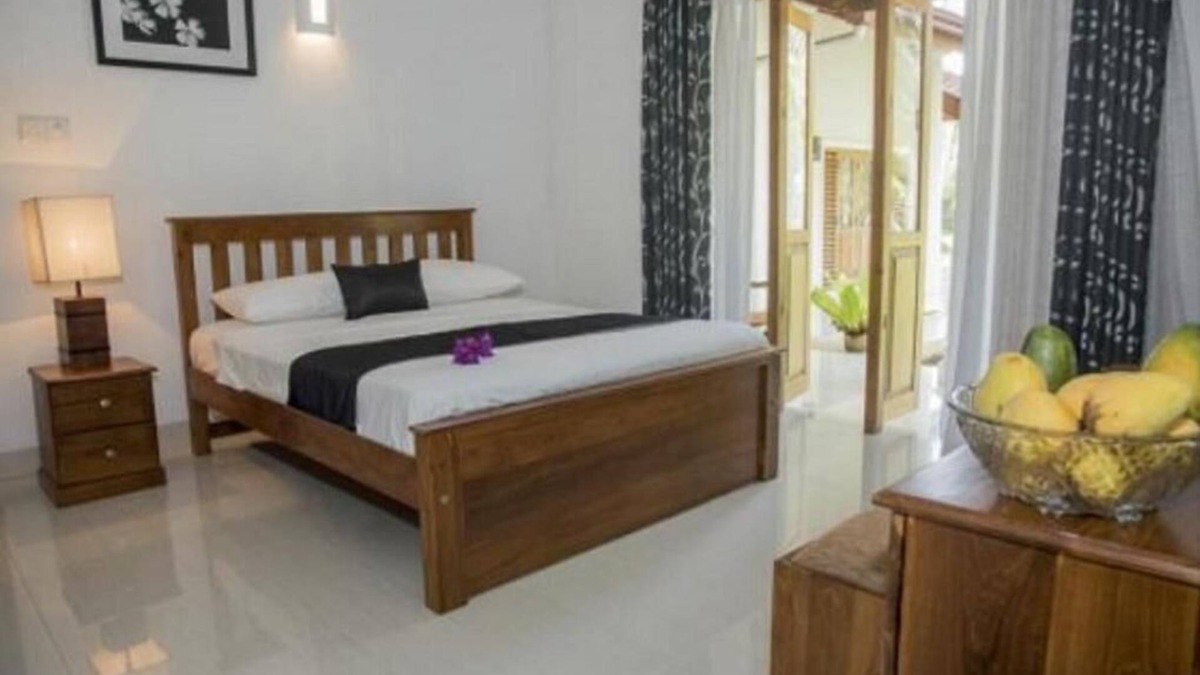 Andiambalama Villa | Near airport