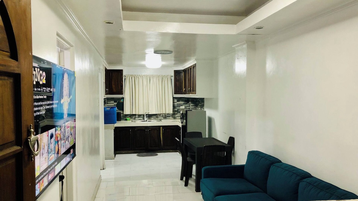 Baguio Apartment | Near Burnham Cozy Home W/Roof top Panoramic City View.