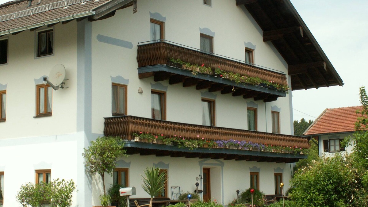 Haigerloh Other | Near Chiemsee: Family-friendly vacation on the * farm, 2 bedrooms.