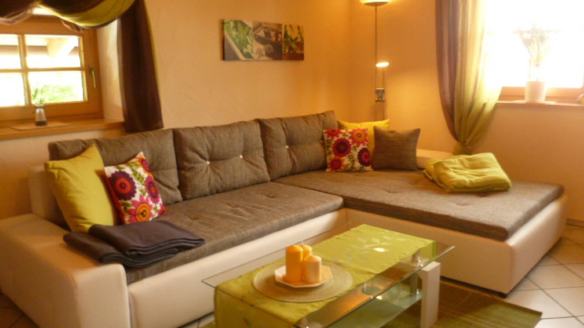 Eggstatt Apartment | Near Chiemsee: Holiday "Elisabeth" in Eggstätt, wellness & relax