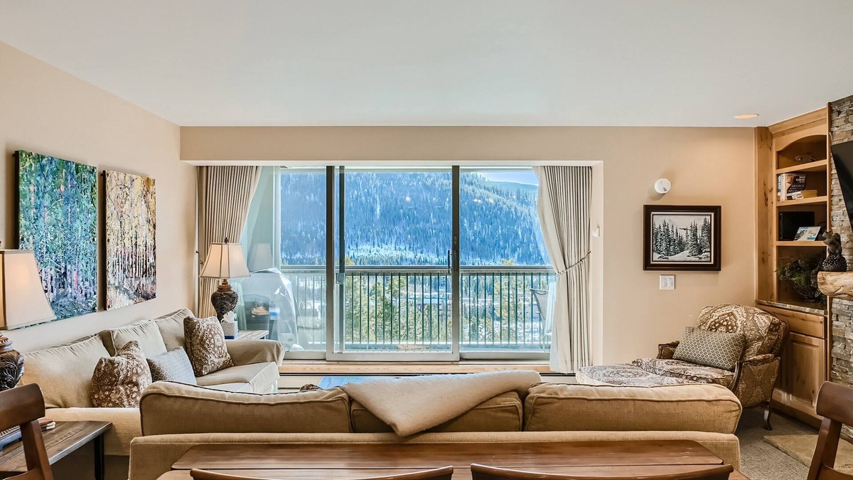 Keystone Condo | Near conference center, Shuttle,Private washer&Dryer, and Beautiful Views!