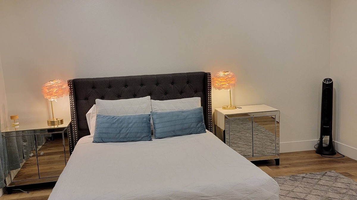 Buena Park Condo | Near Disneyland Knott's Berry & Farm