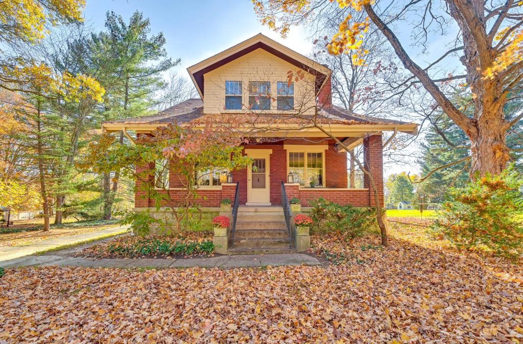 Roselawn Finance House | Near Downtown Cincinnati Peaceful Retreat!
