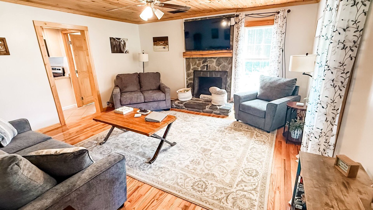 Mouth of Wilson House | Near Grayson Highlands Hot Tub & Creekside Fun